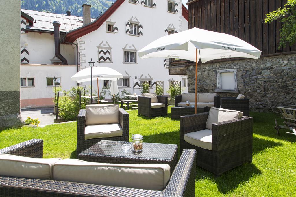 Casa Toedi Restaurant Hotel Trun Экстерьер фото